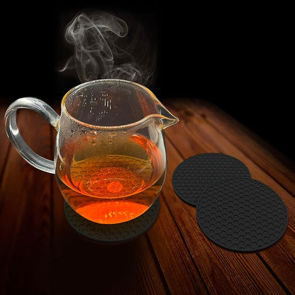 Silicone Non-Slip, Heat Resistant & Water-Trapping Trivet Mats - Image 7
