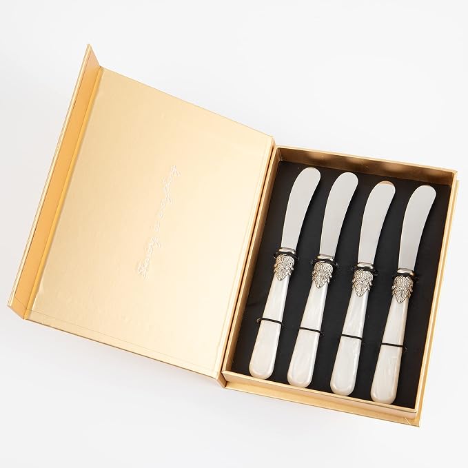 REVERIE Collection 4-piece Stainless Steel Butter Spreader Cheese Knife - Image 3