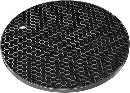 Silicone Non-Slip, Heat Resistant & Water-Trapping Trivet Mats by TENOC