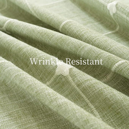 Zobesta Gingham Green Table Cloth Rectangle Table 60 x 102 Inch, Heavy Weight Washable Farmhouse Soft Boho Linen Tablecloth Rectangle for Outdoor, Party, Holiday, Picnic, Dining