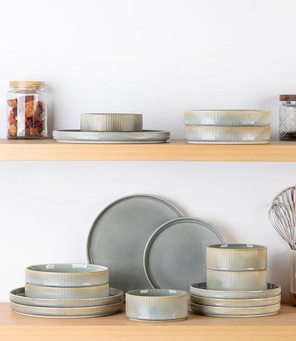 Ceramic Dinnerware Set for 4, 12-Piece Plates and Bowls Set | Lightweight - Image 6