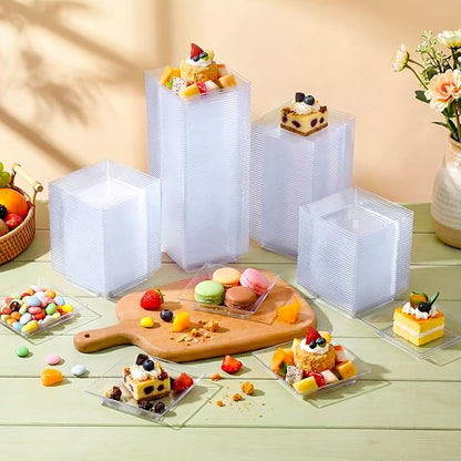 200 Pieces Mini Square Dessert Plates Disposable Appetizer Plates Small Plastic Dish for Dessert Salad Appetizer Sauces Tastings Cake Wedding Party Serving (3.54 x 3.54 Inch,Clear)