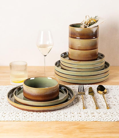 Ceramic Dinnerware Set for 4, 12-Piece Plates and Bowls Set | Lightweight - Image 6