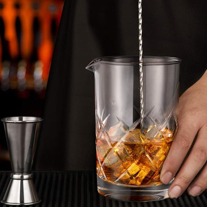 Hiware Professional 24 Oz Cocktail Mixing Glass, Thick Bottom Seamless Crystal - Image 2