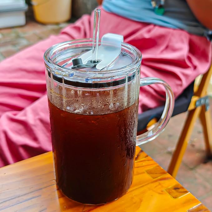 20oz Glass Tumblers with Lids and Straws - Image 4