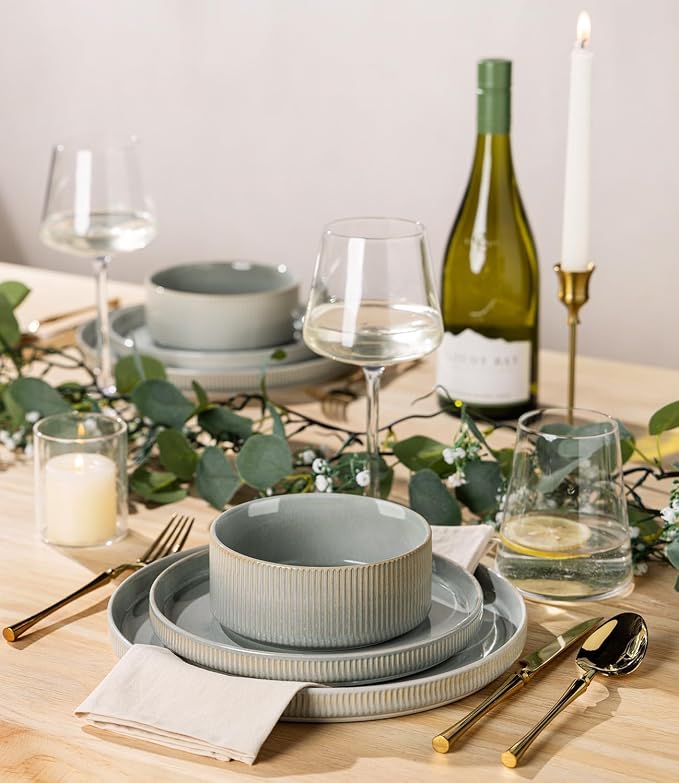 Ceramic Dinnerware Set for 6, 18-Piece Plates and Bowls Set | Lightweight - Image 6
