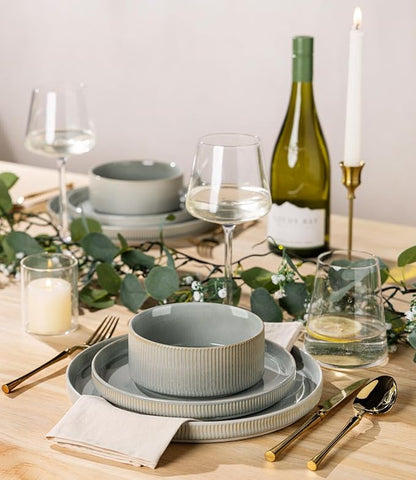 Ceramic Dinnerware Set for 6, 18-Piece Plates and Bowls Set | Lightweight - Image 6