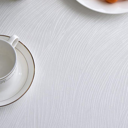 maxmill Round Jacquard Tablecloths Swirl Pattern Spillproof Wrinkle Free Heavy Weight Soft Table Cloth for Circular Table Cover of Buffet Banquet Parties Holiday Dinner Round 90 Inch White