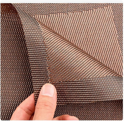 Wedge Shape Placemats for Round Dinner Table Woven Vinyl Wipe Clean Non Slip Plastic Table Mats Set of 4（Brown）