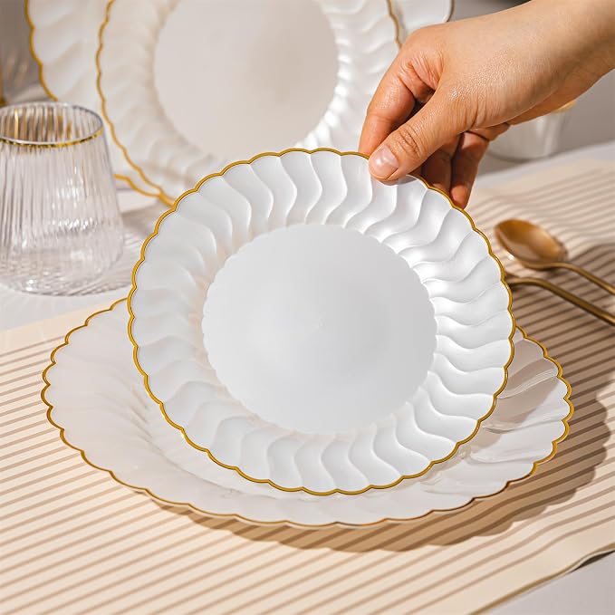 Lullaby 60PCS Pearl White Scalloped Plastic Plates - Image 6