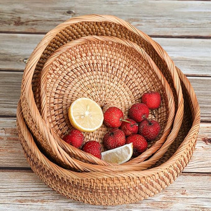 Rattan Scalloped Bread Basket, Round Fruit Baskets, Wicker Storage Bowls, Natural Woven Serving Basket Bowls, Decorative Baskets for Kitchen Counter Organizing, 1 PCS, 11.2 x 11.2 x 3.9 inches