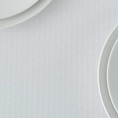maxmill Rectangle Tablecloth Weaved Texture Design Water Resistant Wrinkle Free Spill-Proof, Soft Table Cloth for Dining Room Decoration, Banquet Parties Event Holiday Dinner, 52 x 84 Inch White