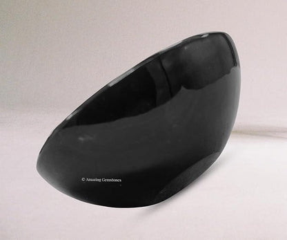 Black Obsidian Crystal Bowl - 2 Inch Decorative Bowls for Room and Home Decor - Gemstone Healing Crystals for Elegant Display, Positive Energy Balance and Gift