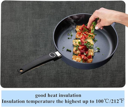 WAZAIGUR Waterproof Easy to Clean Heat Resistant Thick Faux Leather Washable Placemats Set of 4 Grey