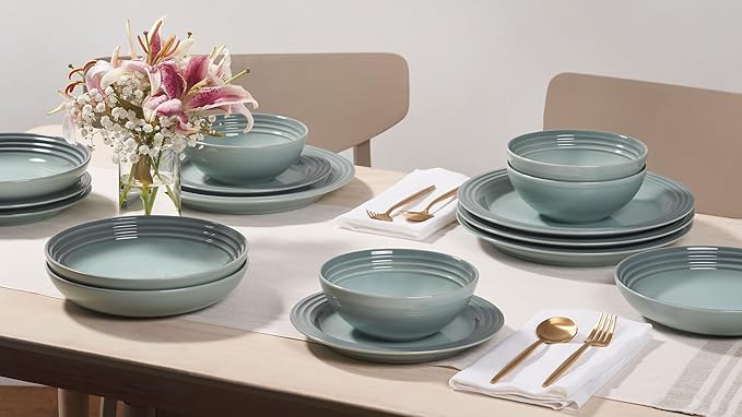 Le Creuset Stoneware Set of 4 Pasta Bowls, 8.5" each, Sea Salt - Image 5