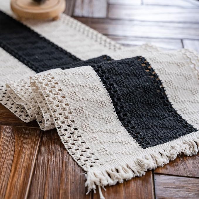 ZAIIVE Geometric Patterned Table Runner - Image 3