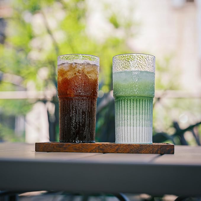22oz Glass Tumblers with Glass Lids and Straws - Image 6