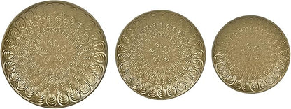 Rustic Round Decorative Tray Set of 3 Vintage Hammered Metal Trays Distressed Design Circle Candle Plate for Candle Coffee Entryway Table Kitchen Bathroom Wedding Party Counter Organizer Decor (Green)