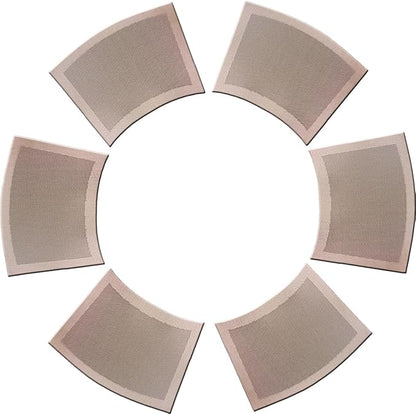 Wedge Placemats for Round Dinner Table Woven Vinyl Wipe Clean Non Slip Plastic Table Mats Set of 6（Champagne）