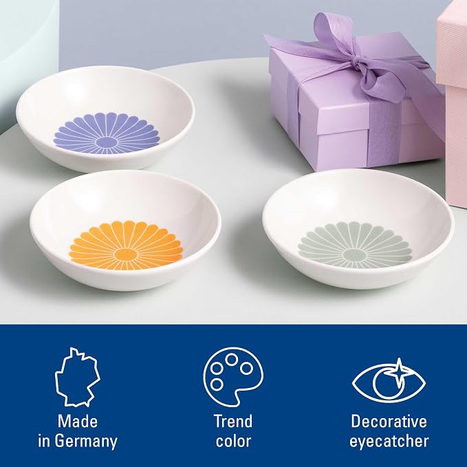 Villeroy & Boch Fleur Vert Dessert Bowl, Creamy White/Green, 3.75 oz | Creamy - Image 4