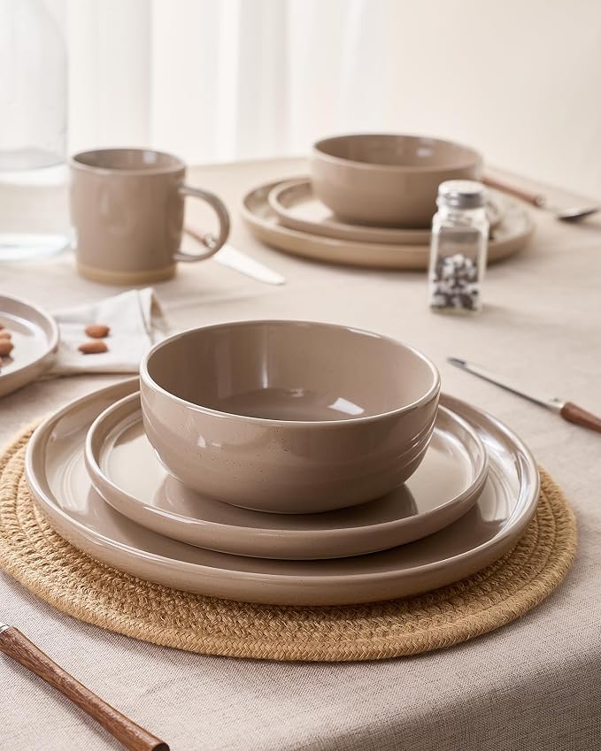 Famiware Milkyway 16-Piece Dinnerware Set - Image 3