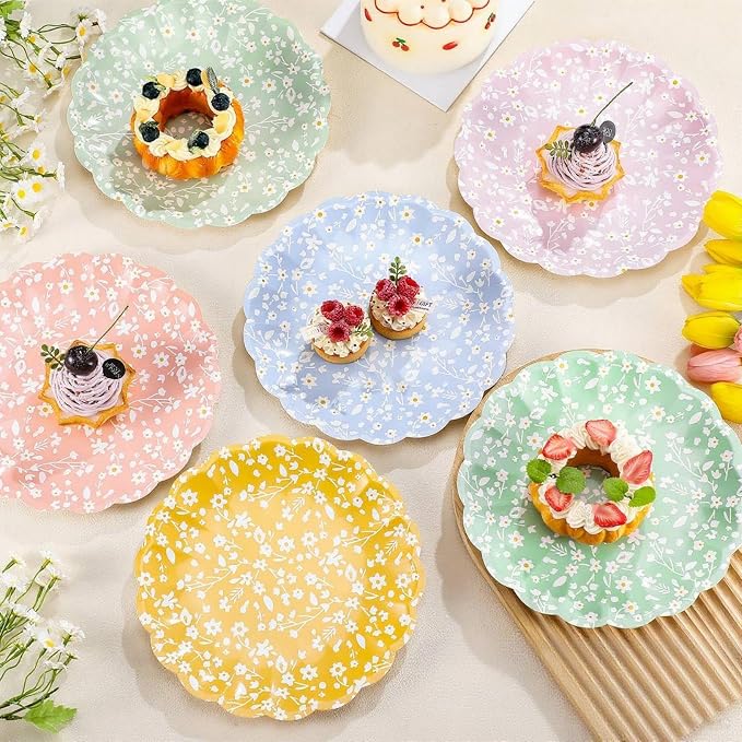 Yungyan 30 Pcs Ditsy Floral Paper Plates by Yungyan