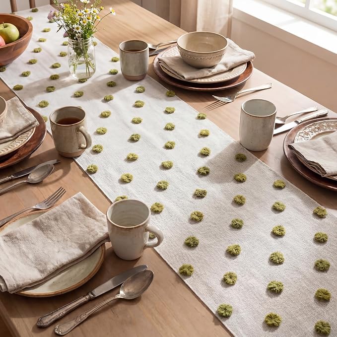 Artoid Mode Green Pom Pom Tulle Table Runner, Seasonal Washable Kitchen Dining - Image 3