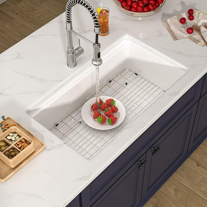 33 White Glossy Kitchen Sink 33''x19'' Undermount Fireclay Sink Single Bowl Porcelain Sinks Ceramic Deep Bowl Farmer Basin with Bottom Grid & Strainer Easy To Clean and Noise Reduction