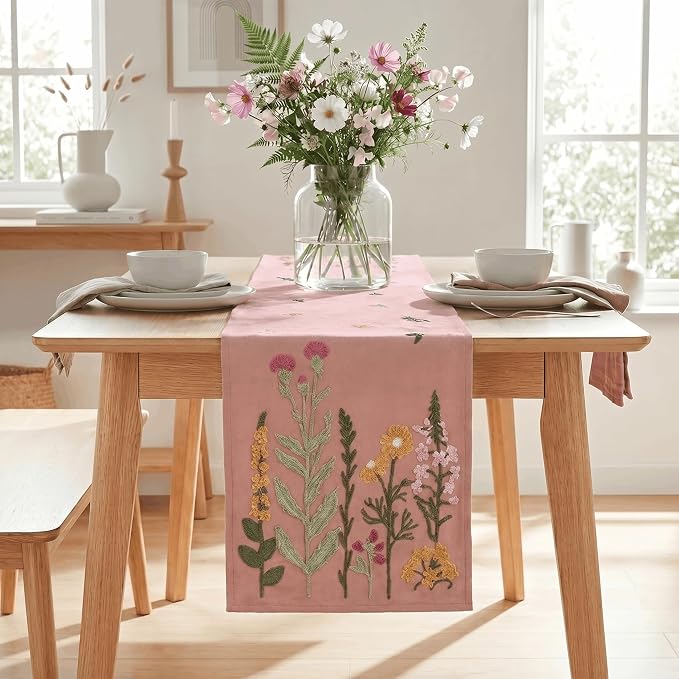 Artoid Mode Pink Soft Chain Embroidery Wild Floral Spring Table Runner - Image 2