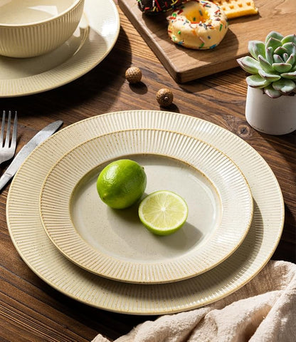 Ceramic Dinnerware Set for 6, 18-Piece Plates and Bowls Set | Lightweight - Image 3
