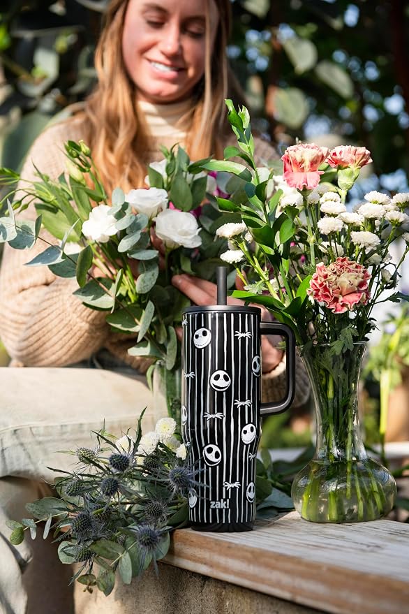 Zak Designs Nightmare Before Christmas 30oz Spill-Proof Insulated Tumbler | BPA - Image 2