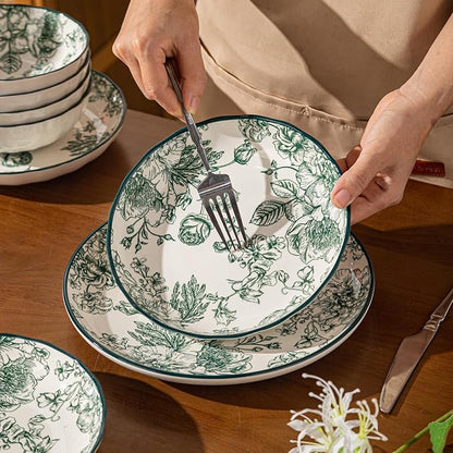 18-Piece Dinnerware Set Service 6, Porcelain Plates and Bowls Set, Vintage - Image 4
