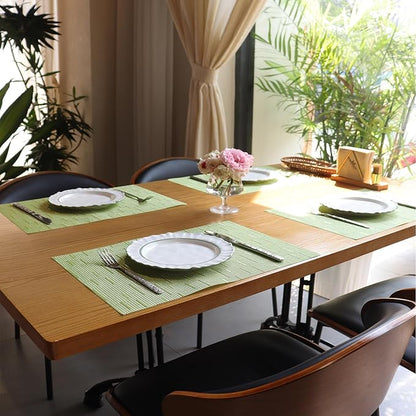 Placemats Set of 4,Heat Resistant Non-Slip Table Mats,Place mats for Dining Table,Washable Durable PVC Vinyl Woven Placemat（Pea Grean）