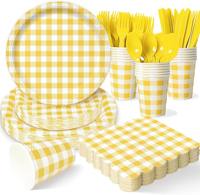 Vyntra Checkered Gingham Paper Plates and Napkins Set by PartyTablewareSupplies