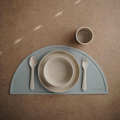 mushie Round Dinnerware Plates for Kids | Made in Denmark, Set of 2 (Vanilla)