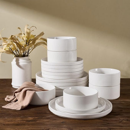 Line Porcelain Dinnerware Set, dish set by Unknown