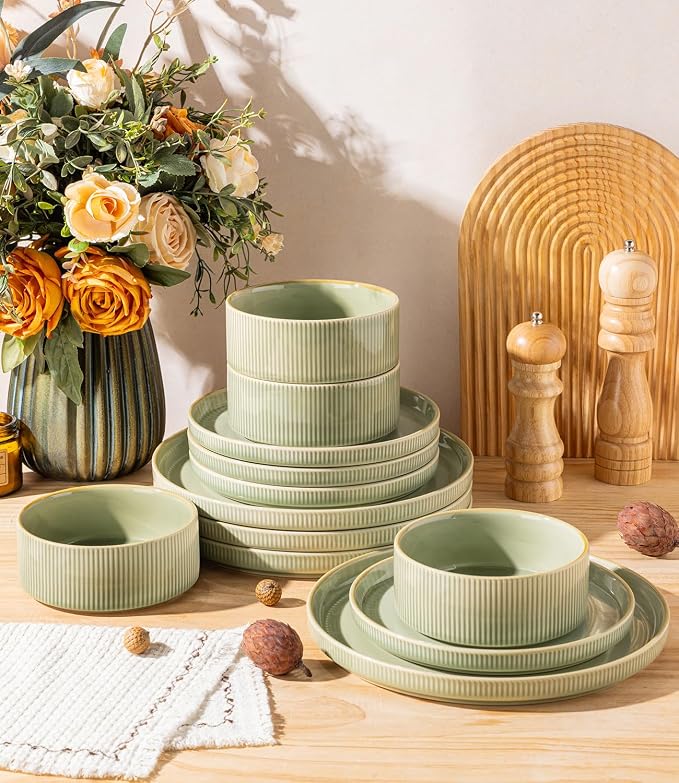 Ceramic Dinnerware Set for 4, 12-Piece Plates and Bowls Set | Lightweight - Image 4