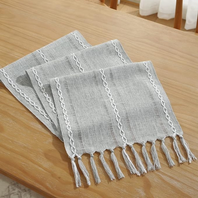 Wracra Rustic Linen Table Runner - Image 3