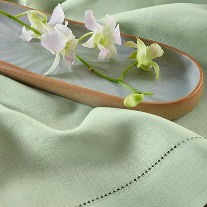 Solino Home Linen Cloth Napkins Set of 4-100% Pure Linen Light Green Dinner Napkins 20 x 20 Inch for Spring, Easter, St Patricks Day - Classic Hemstitch, Handcrafted and Machine Washable