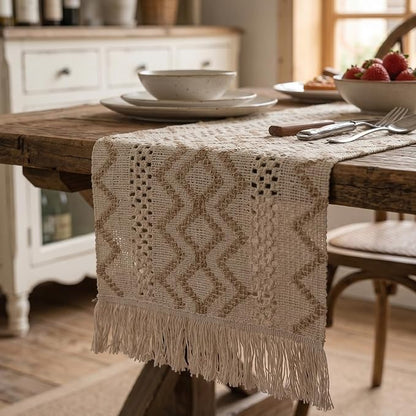 Macrame Geometric Table Runner by EphyrosaHome