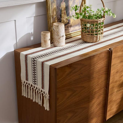 Baccessor Boho Macrame Table Runner, Terracotta Cotton Woven Table Runner - Image 4