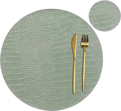 Jovono Round Leather Placemats for Round Tables Set of 4, Green Place Mats and Coasters, Wipeable Waterproof Heat Resistant Table Mats Easy to Care for Indoor Decor 13 inch Diameter