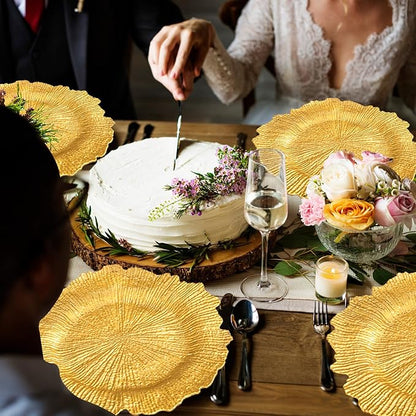 LIYH 8 Pcs Gold Charger Plates 13'' Plastic Round Chargers Plates Reusable Wedding Dinner for for Table Setting Wedding Party Decoration