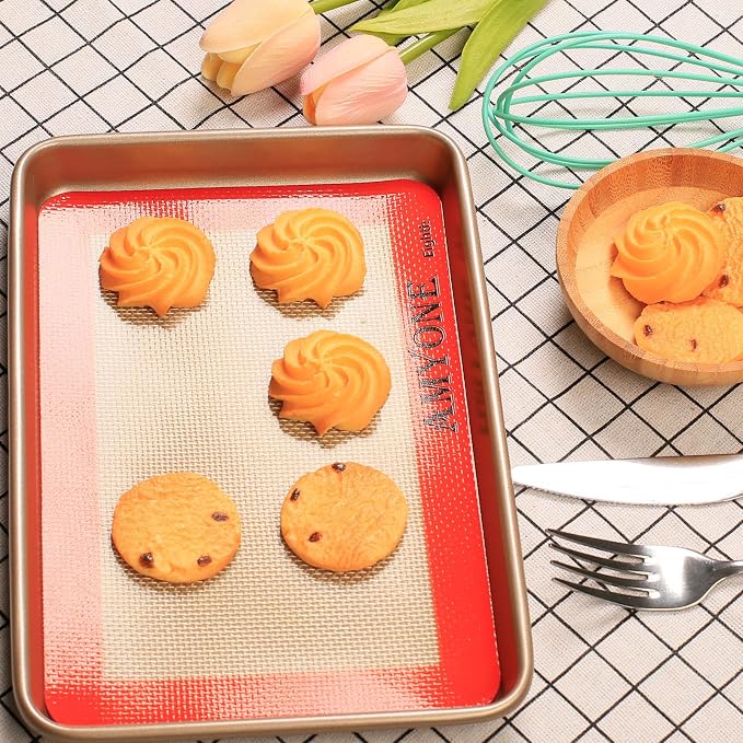 AMYONE 1/8 Sheet Silicone Baking Mats - Image 5