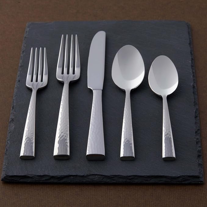 Oneida Cabria 20-Piece 18/10 Silverware Set - Image 4