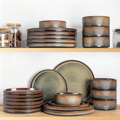 TheTerra Ceramic Dinnerware Sets for 8, 24 Pieces Porcelain Lightweight Speckled Plates and Bowls Sets, Scratch Resistant Dish Set, Oven & Microwave & Dishwasher Safe, Coca Mocha