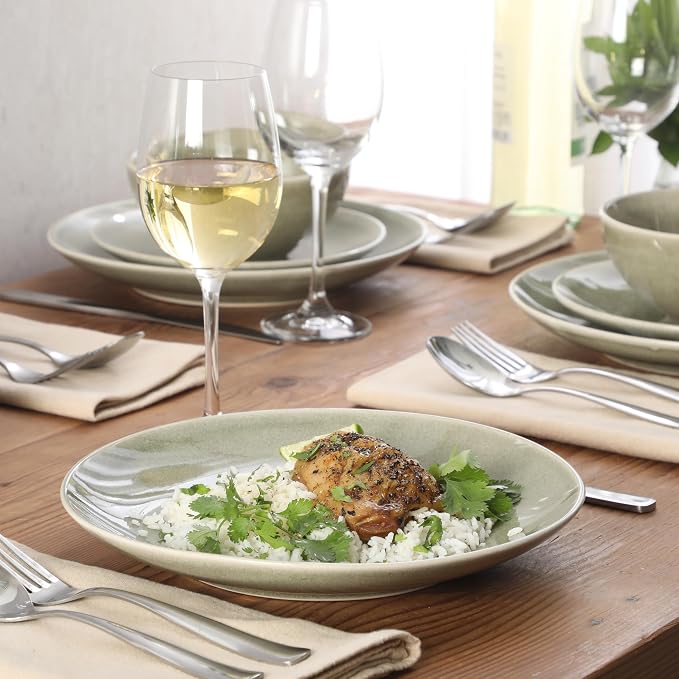 Gibson Elite Castle Peak Plates and Bowls Set, 12-Piece Dinnerware Set - Image 2