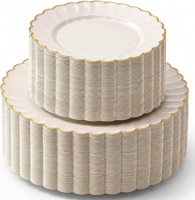 HEAVYWEIGHT Gold Scalloped Plastic Plates by byMadee