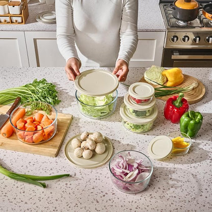 12-Piece Glass Food Storage Containers Set | 4-Cup, Leakproof | Microwave - Image 2
