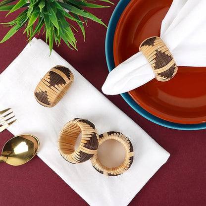 CLEENTABLE Cane Napkin Rings - Elegant Fall Napkin Rings for Table Decoration - Handwoven Natural Rattan Set of 12 Napkin Ring Suitable for Table Decor, Dining, Events, and Everyday Use (Brown)